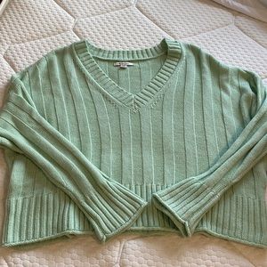 American eagle sweater